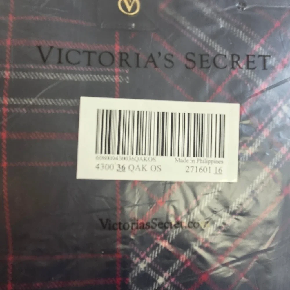 Victorias Secret Mixed Plaid Tote Bag Black Red White Holiday Oversized Shopper